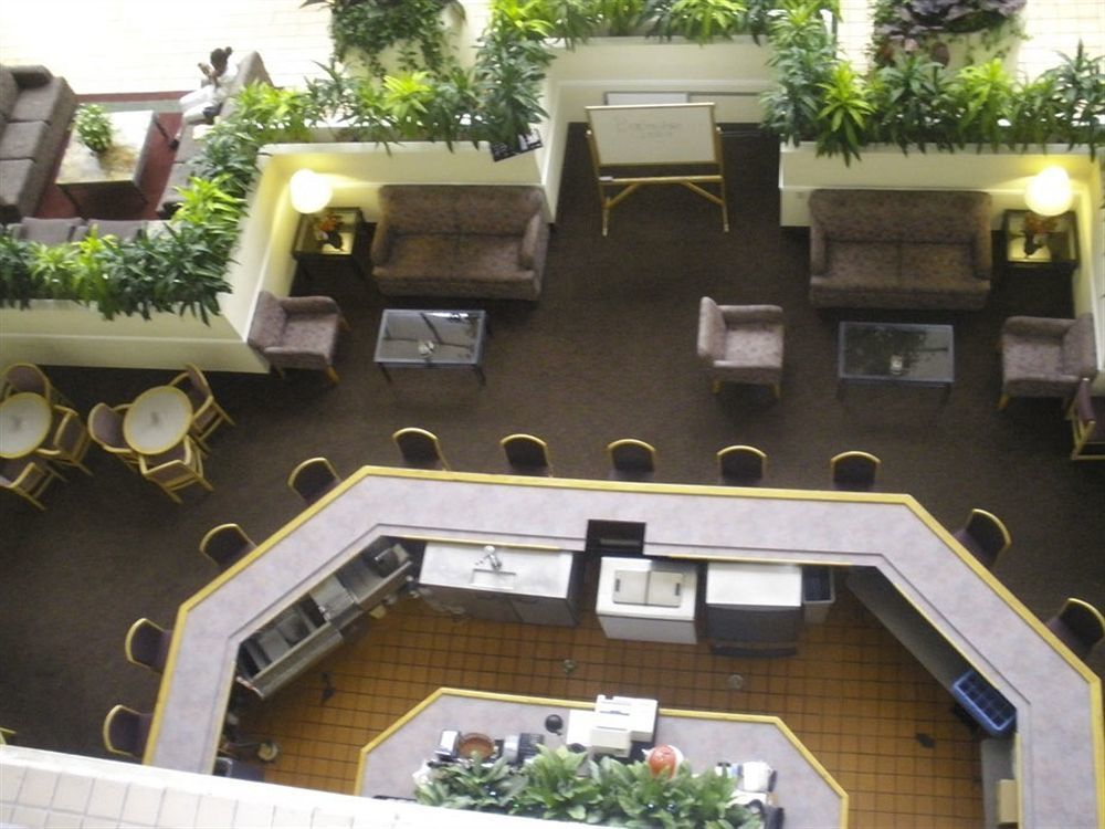 Clarion Hotel Jackson Northwest Exterior foto